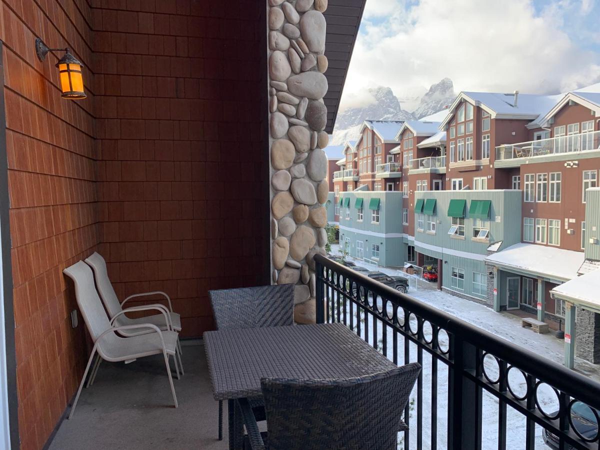 Luxury Two Queen Beds Condo - Grande Rockies Resort Indoor Parking Pool Hot Tub Gym Канмор Экстерьер фото