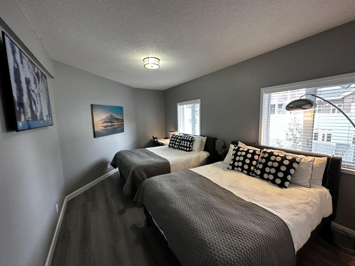 Luxury Two Queen Beds Condo - Grande Rockies Resort Indoor Parking Pool Hot Tub Gym Канмор Экстерьер фото